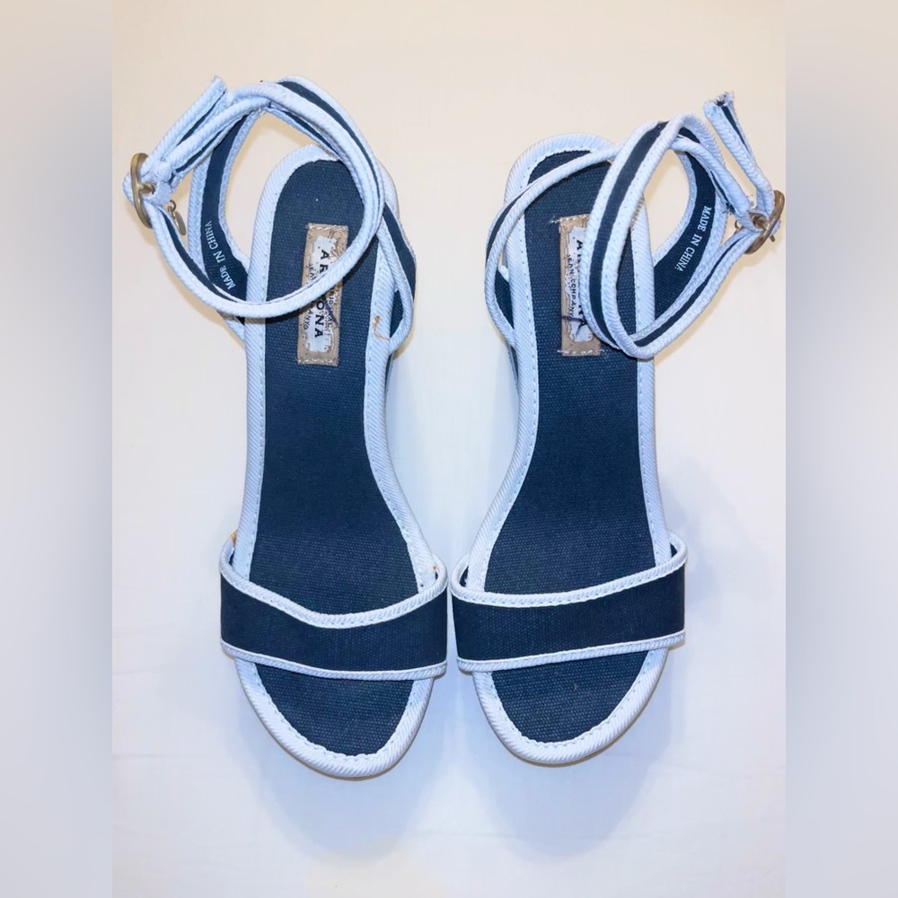 Original Arizona Jean Company Casual Navy Blue Striped Platform Wedge Heels
